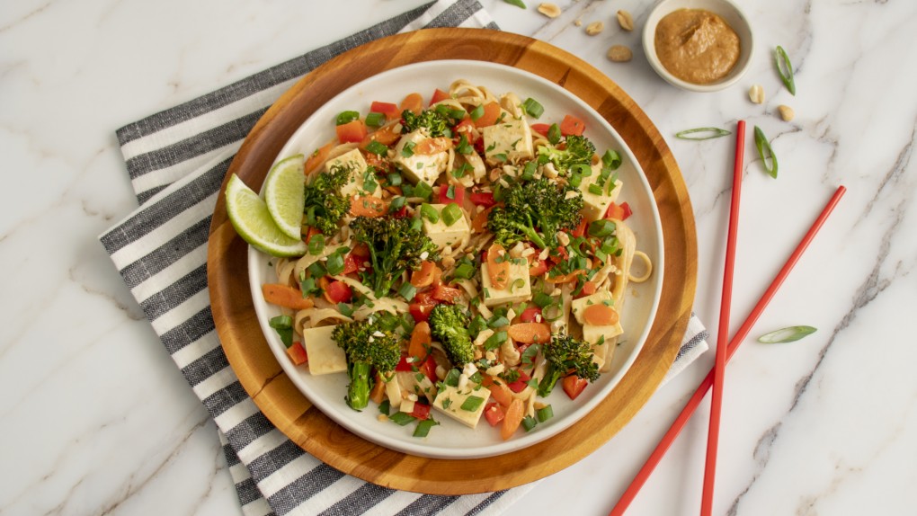 Tofu Pad Thai with Mango Peanut Sauce